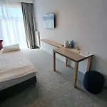 Wilanow מלון דירות 4*