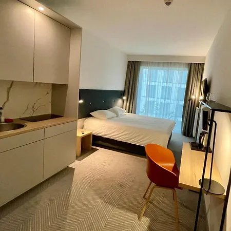 Wilanow Aparthotel
